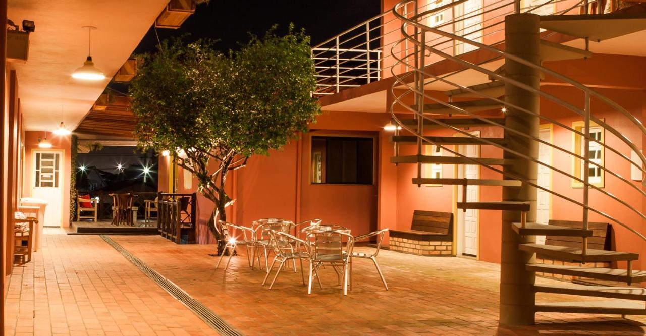 Hotel Acoriano Penha  Buitenkant foto